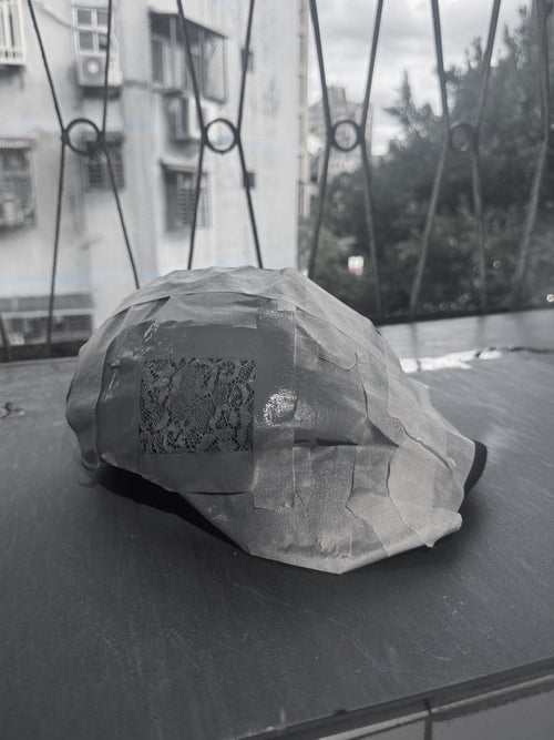 Skew Cap — 帽型側面